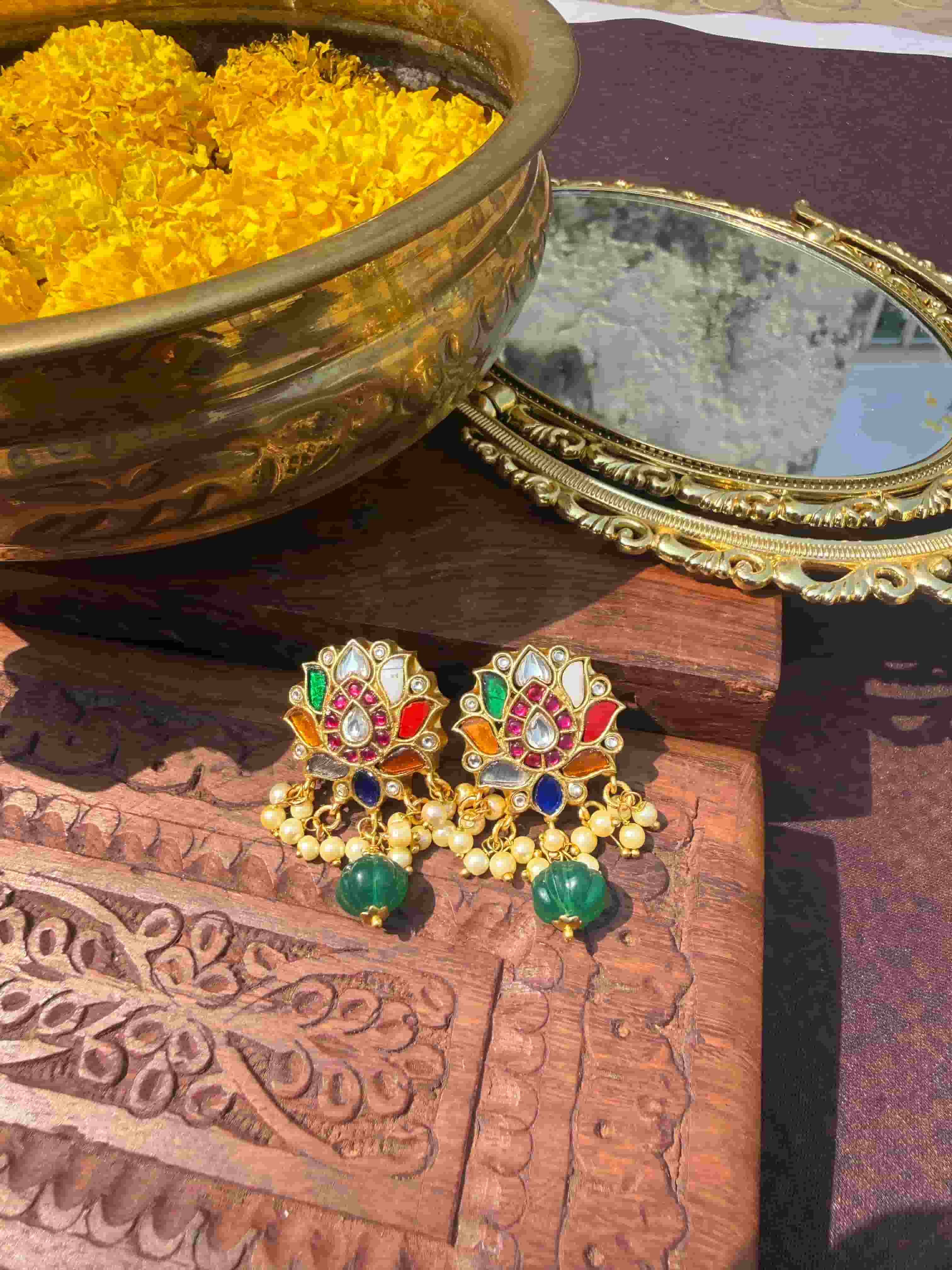 AASHNA LOTUS STUD - Image 2