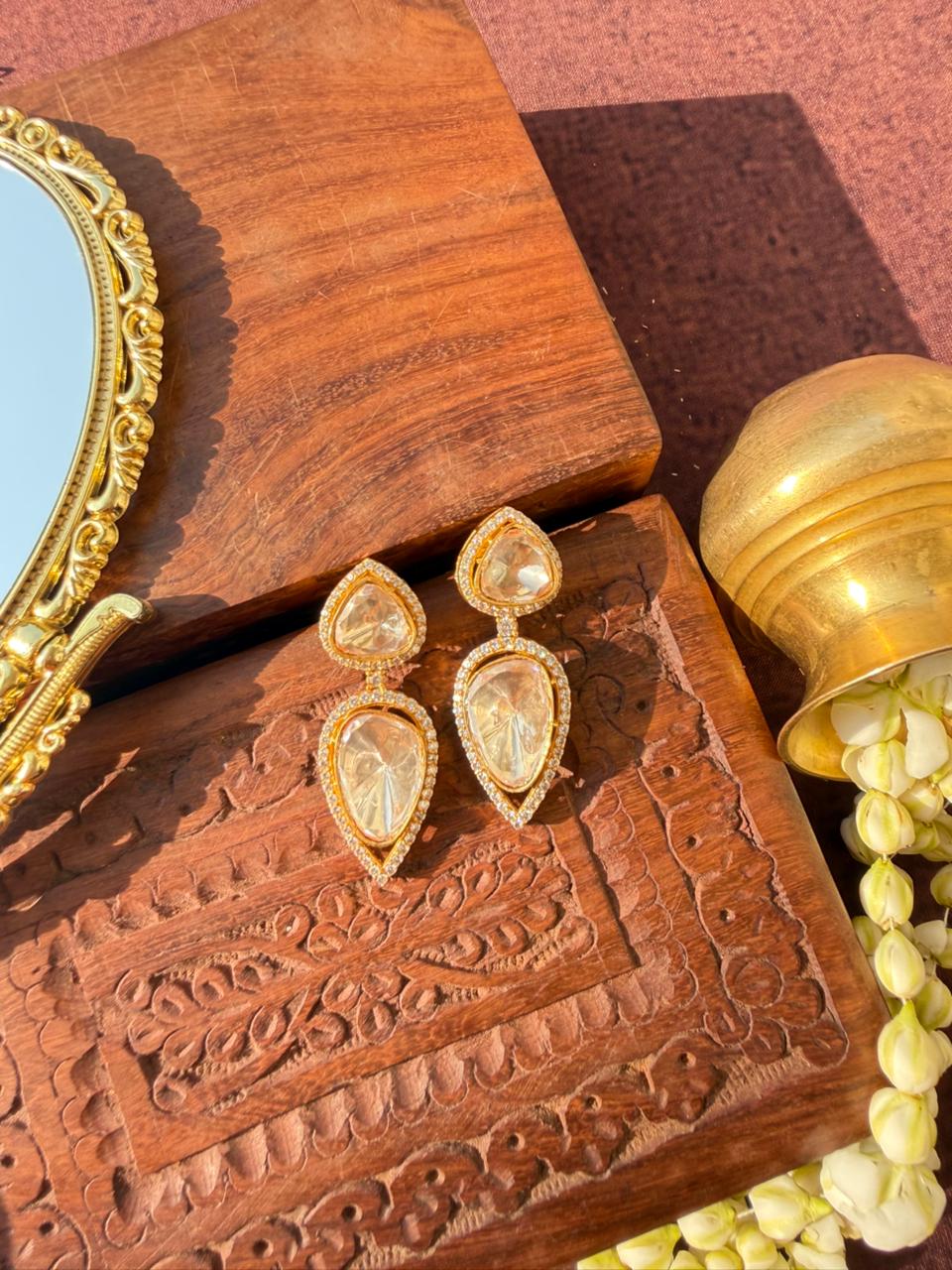 AMNA MOISSANITE POLKI EARRING