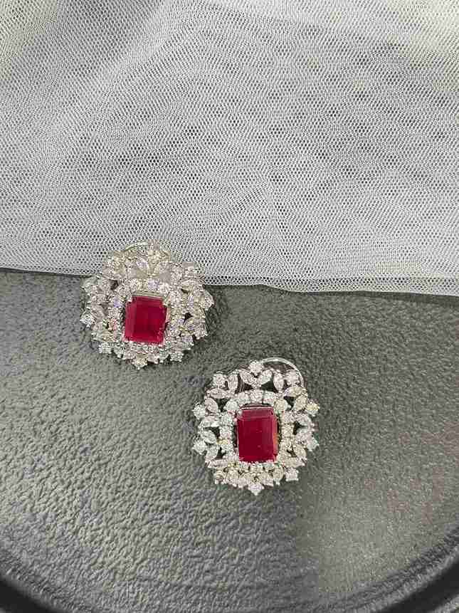 ASHA BIG RED DIAMOND EARRING - Image 4