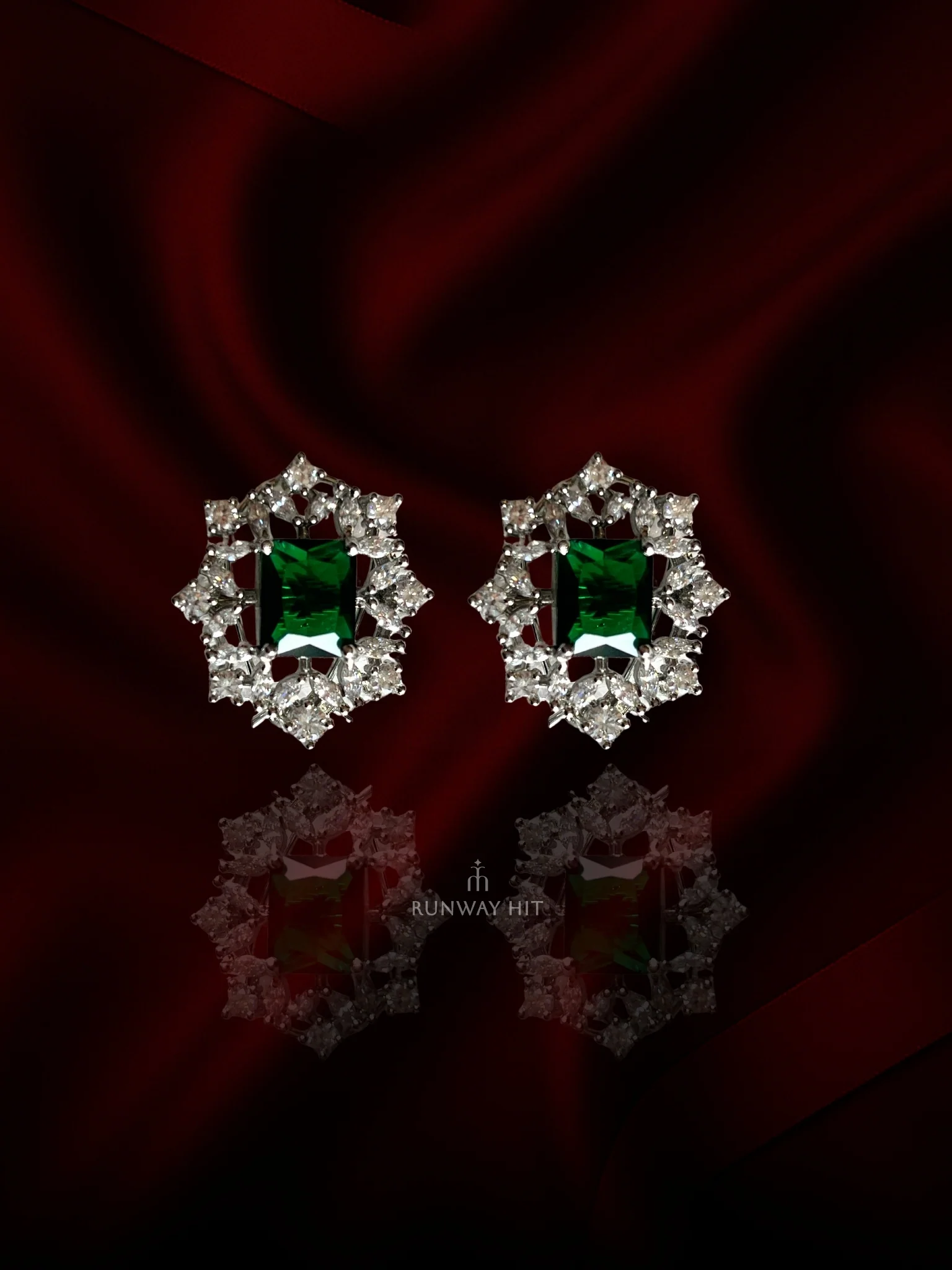 ASHWINI DIAMOND STUD - Image 3