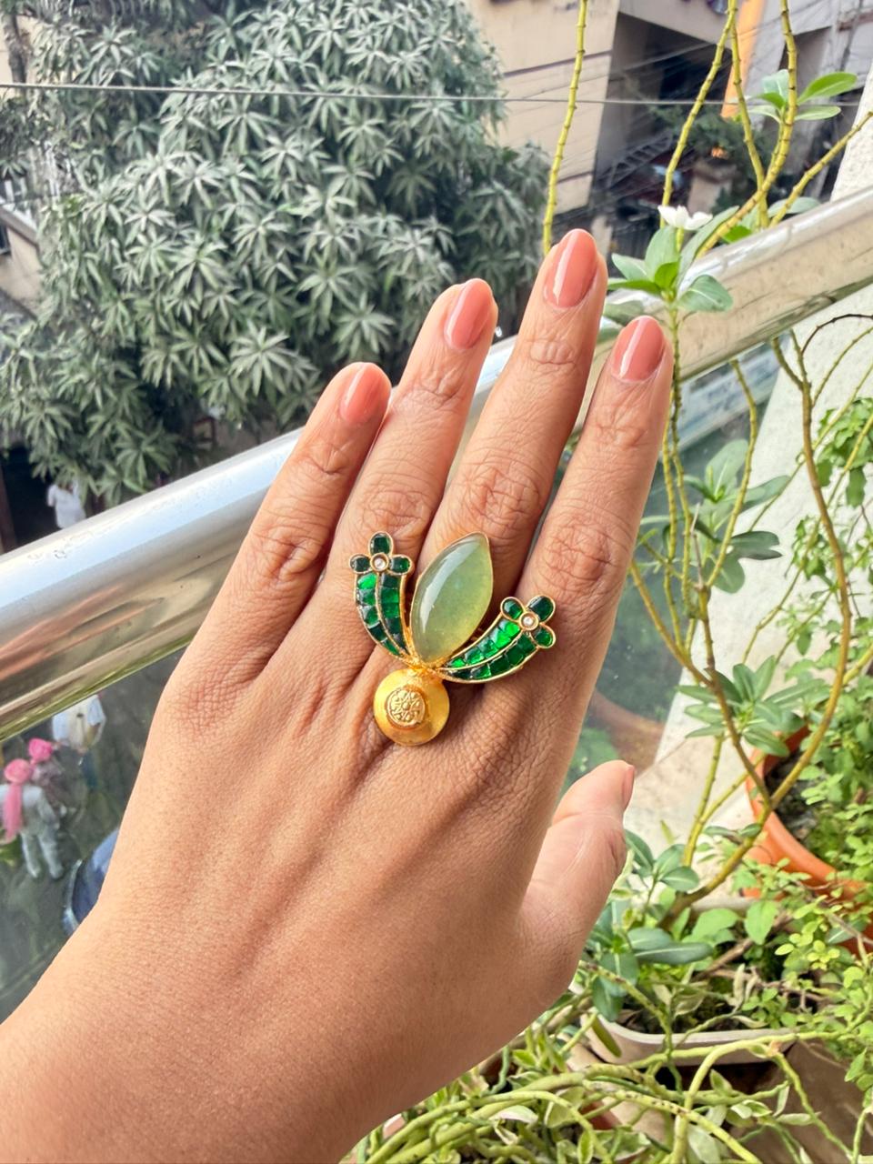 BEE POLKI RING