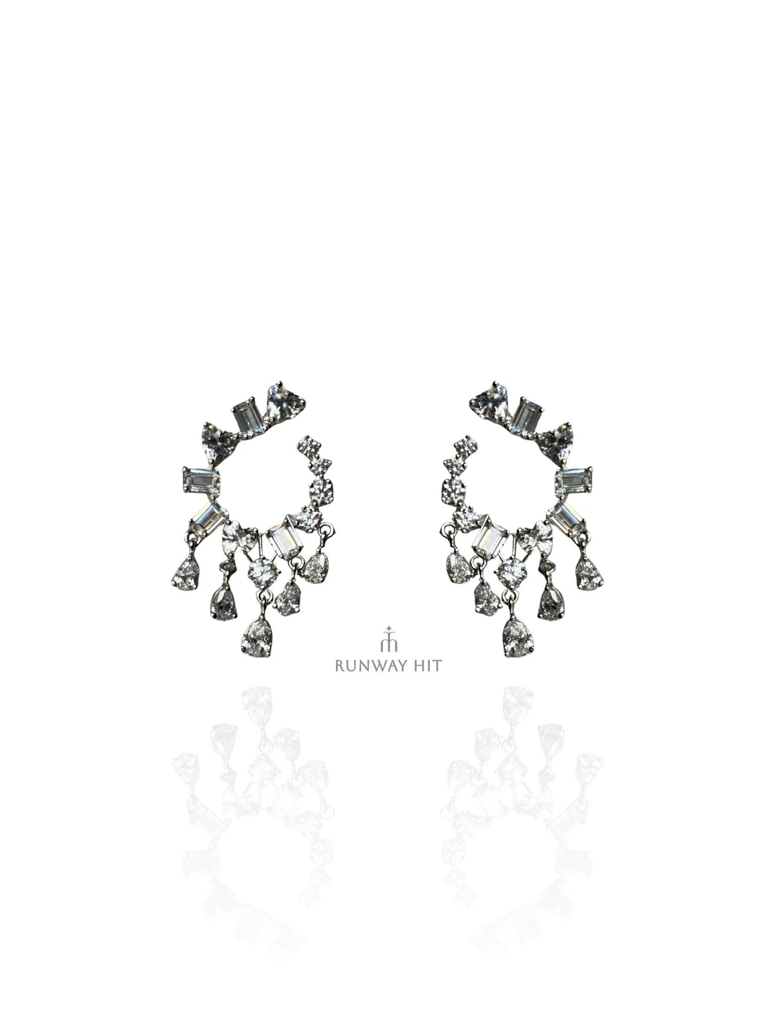 BLAKE C EARRING - Image 3