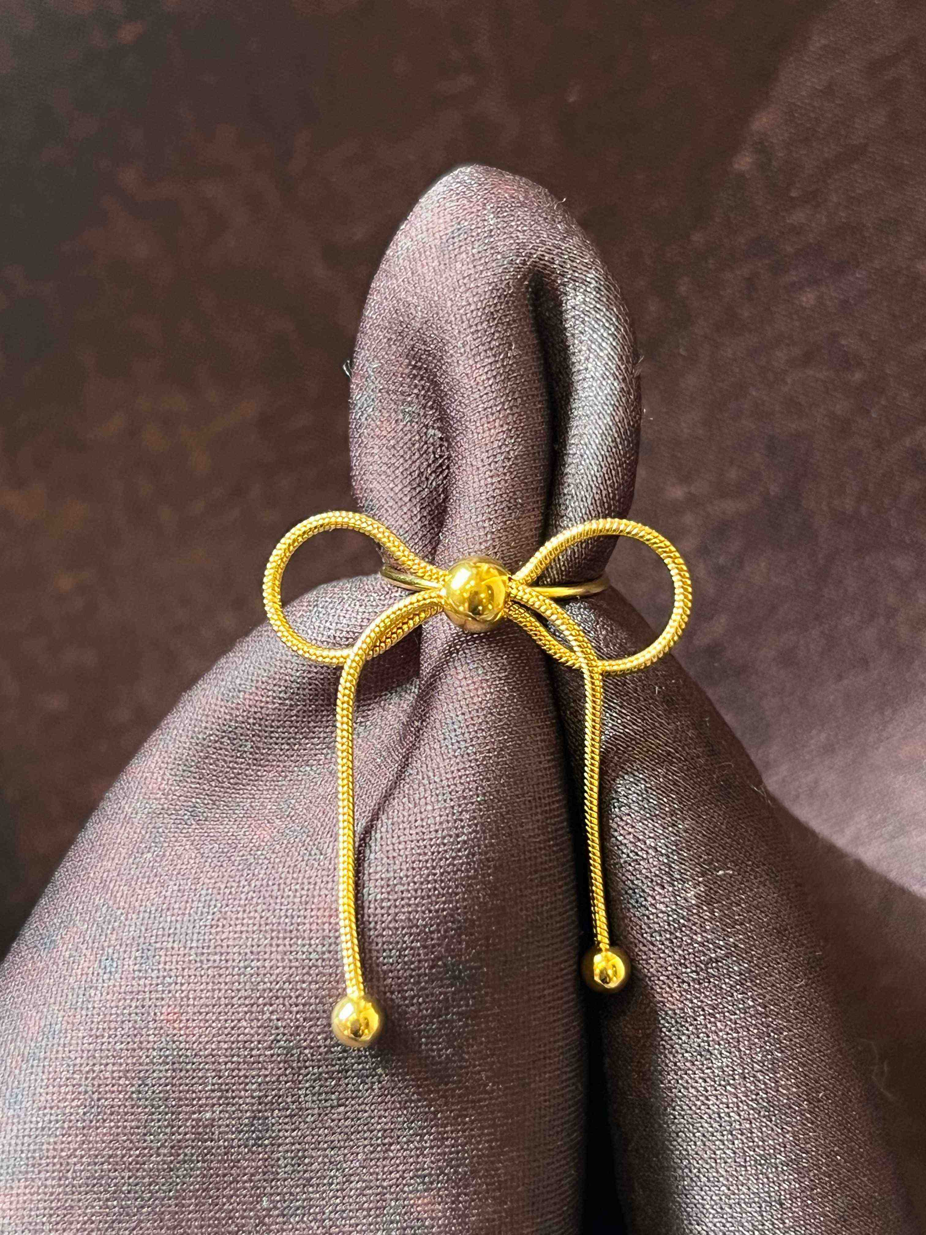 BOW DOT RING