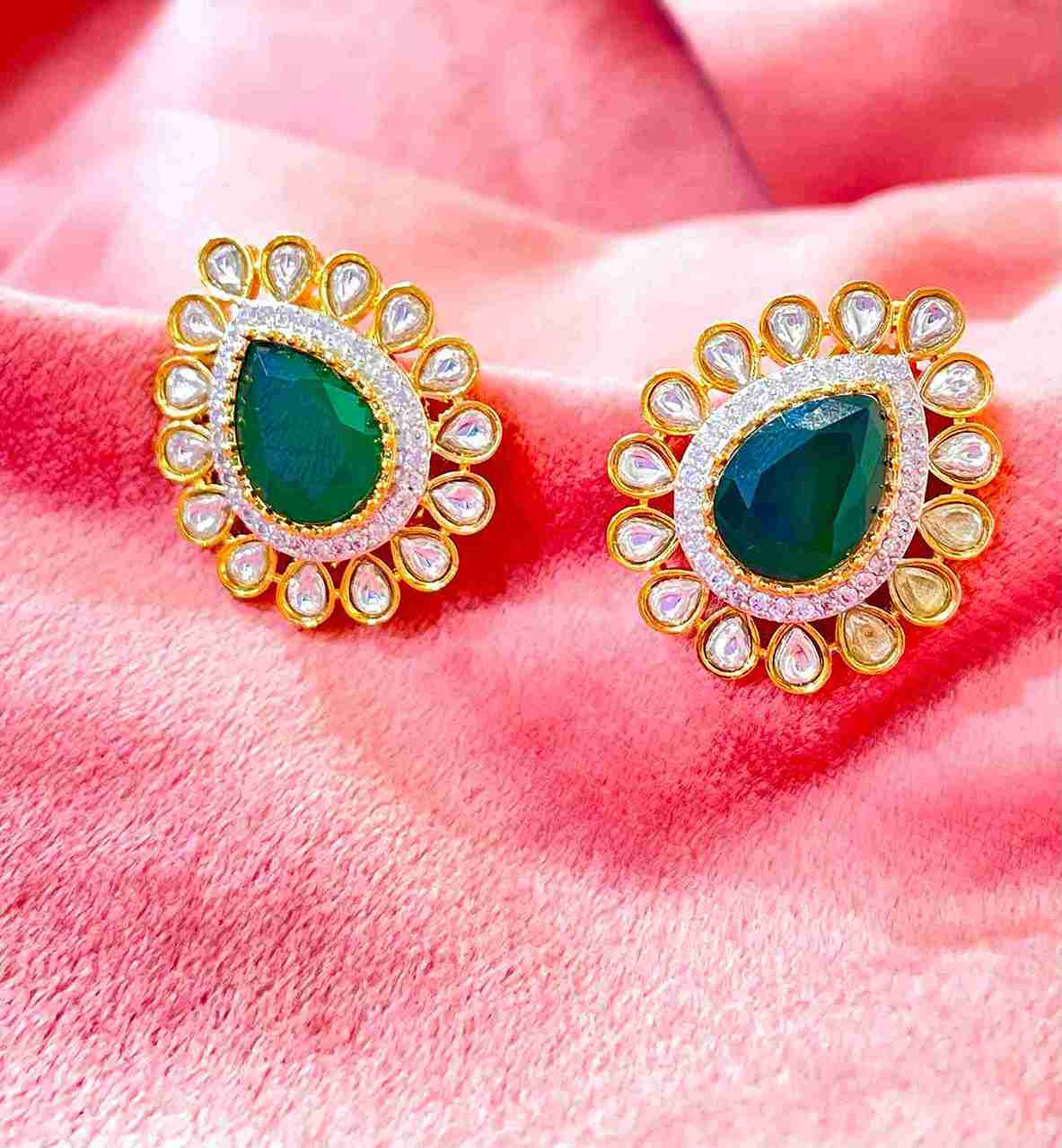 DAKSHINI GREEN STUDS - Image 2