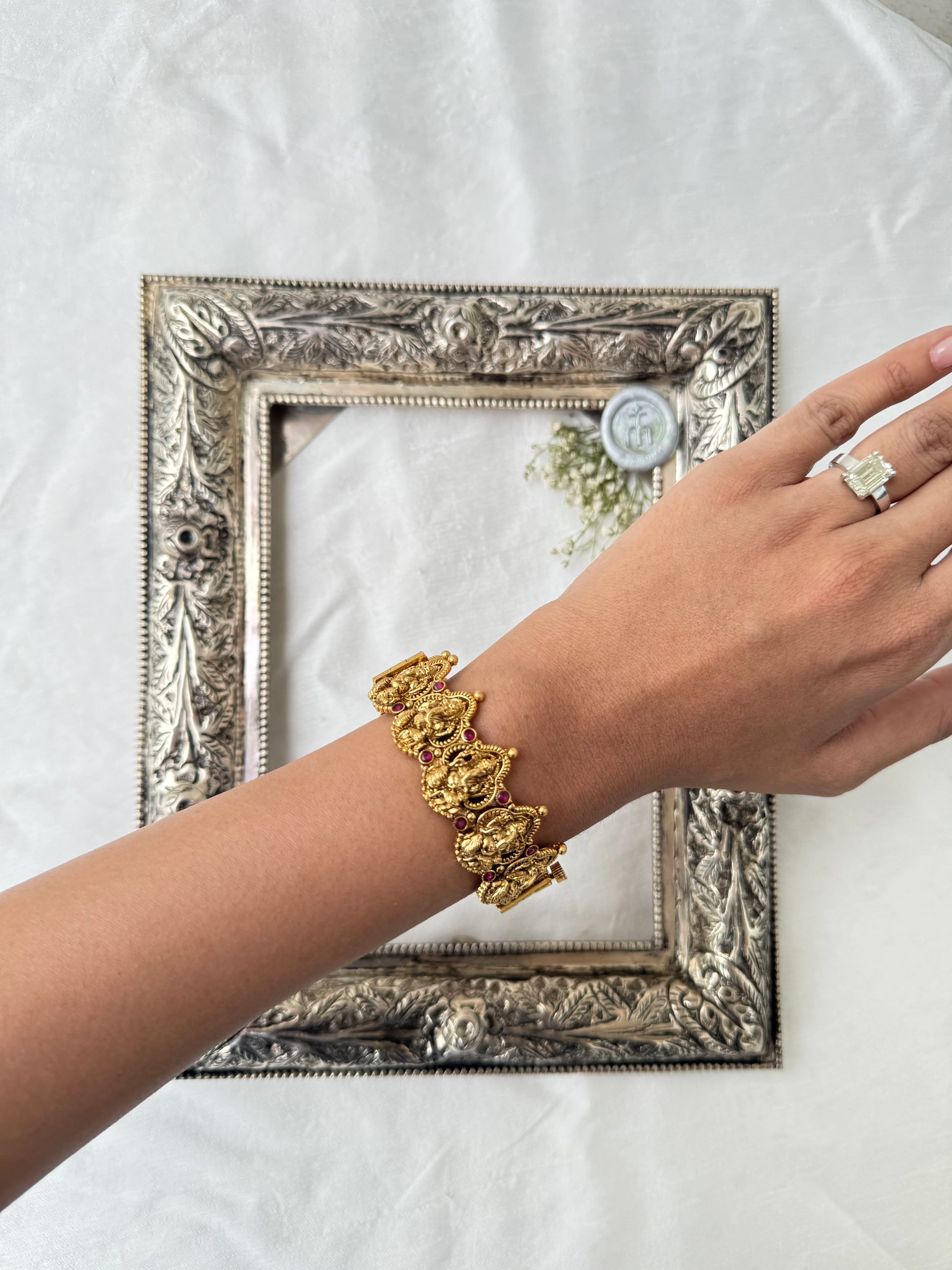 Ganesh Temple Bangle