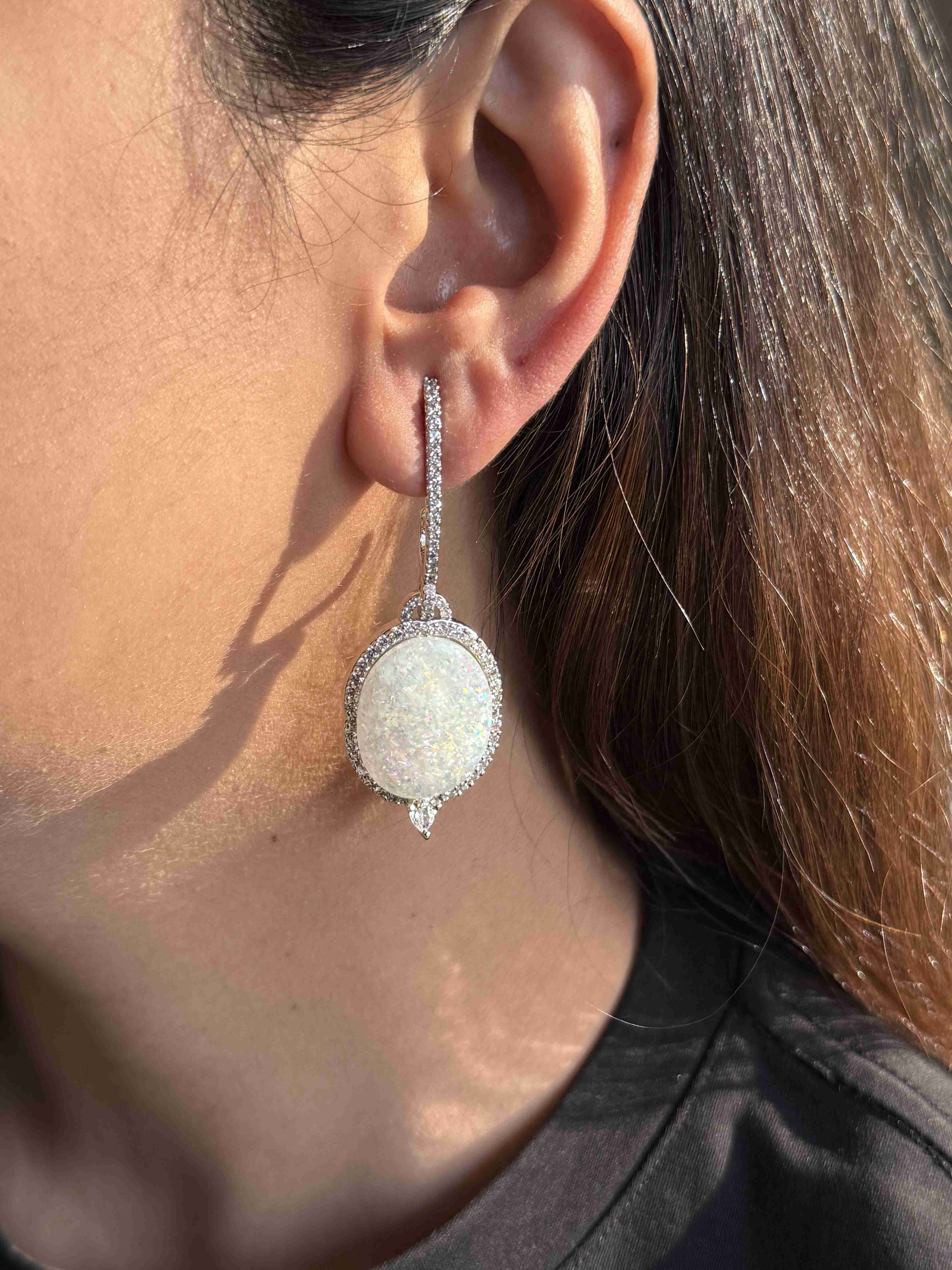 GEORGIA MOTHER OF PEARL EARRING