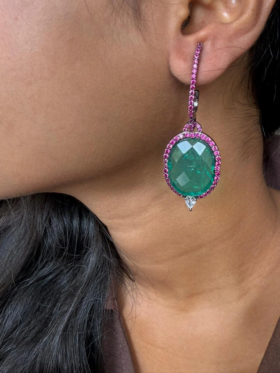 ISABELLA LONG EARRING - Image 5