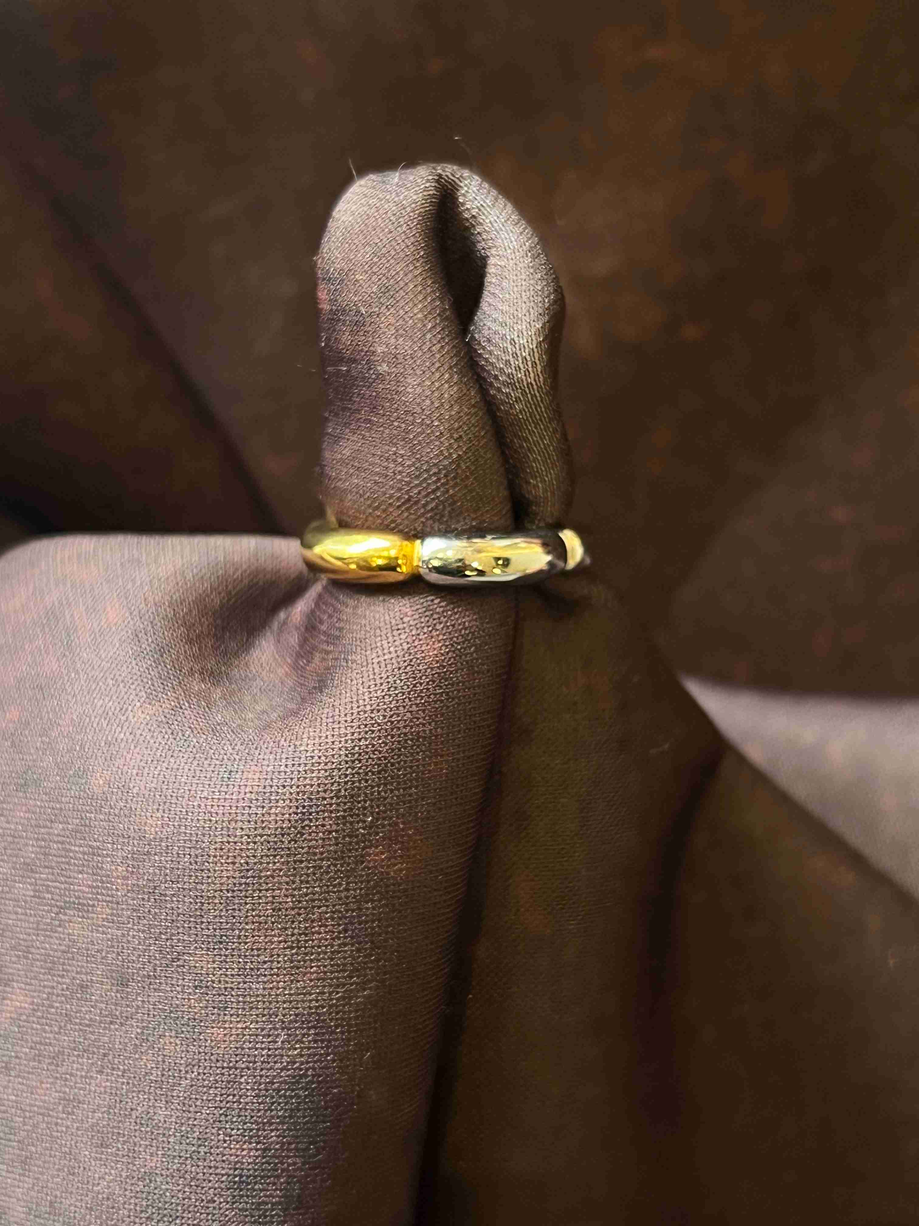 IVY RING