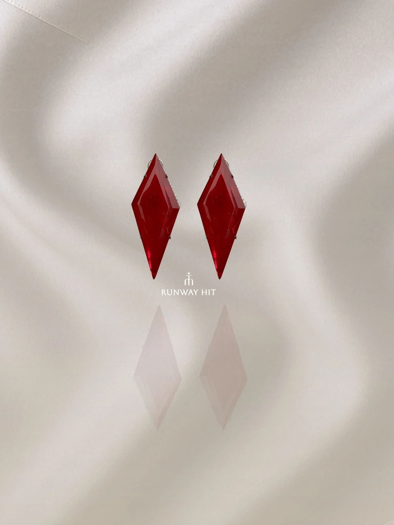 KACIE RED TRIANGULAR DOUBLET EARRING