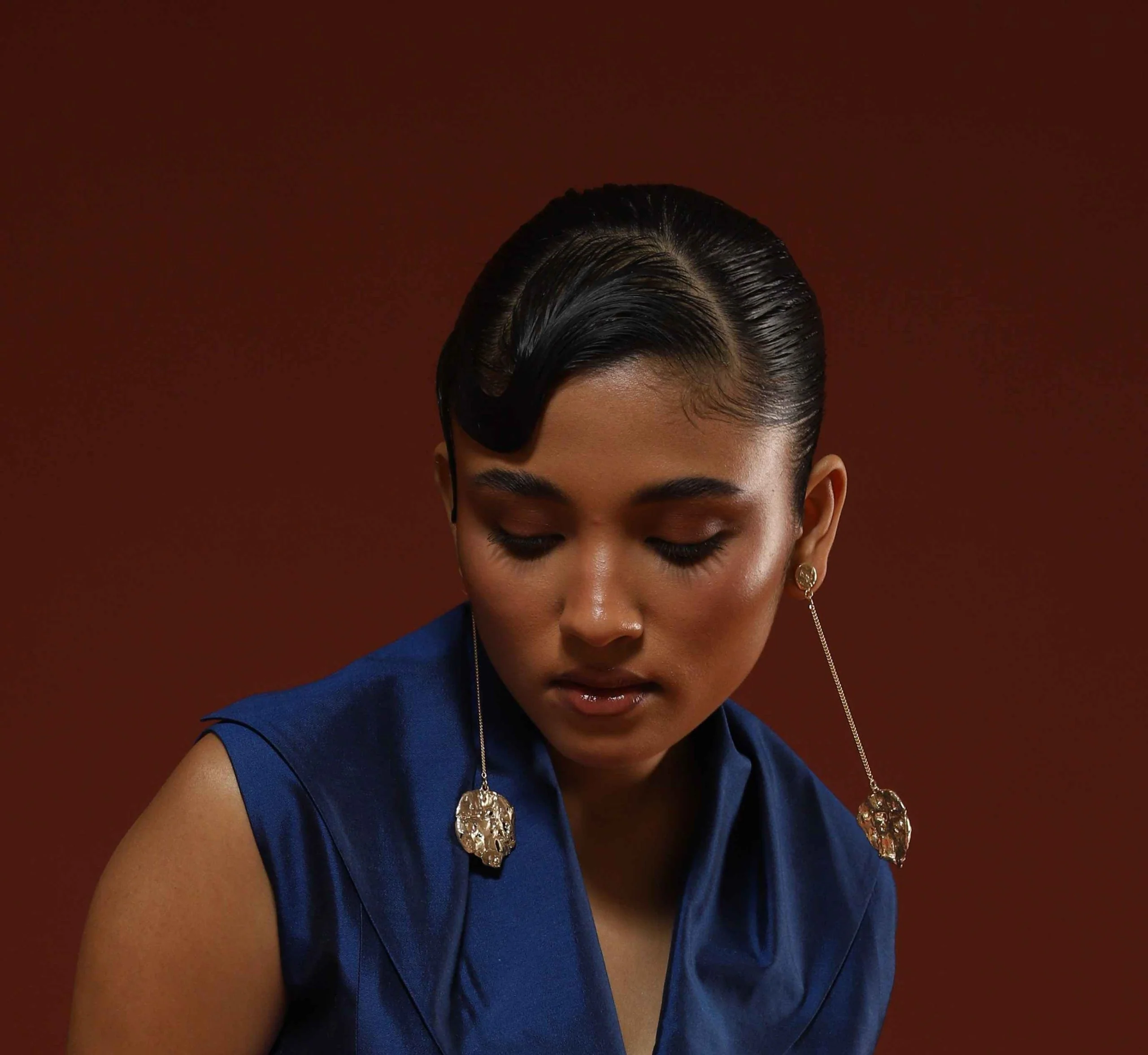 LEAF LONG EARRING - Image 2