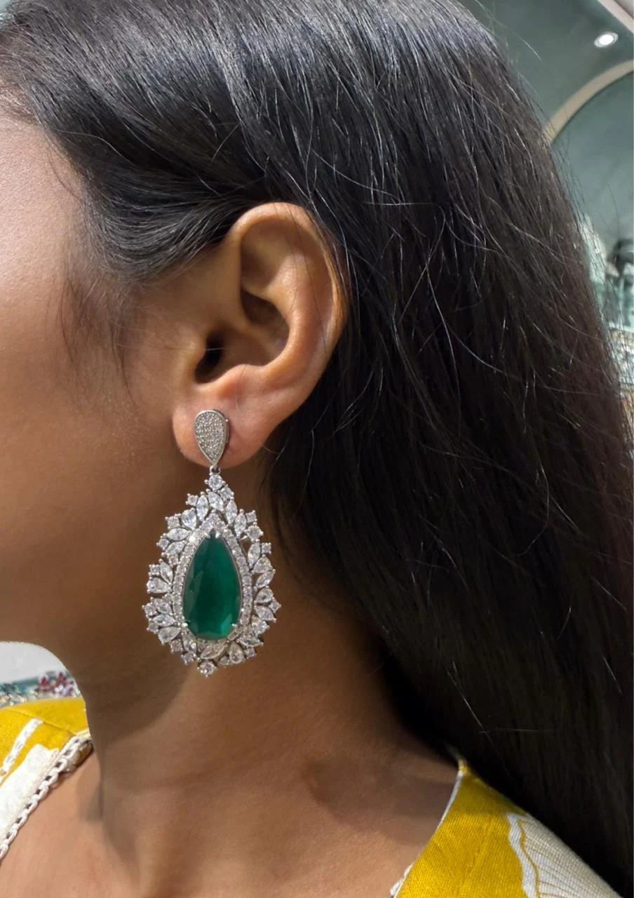 LUNA GREEN DOUBLET EARRING