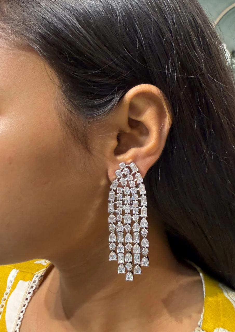 MADDY DIAMOND EARRING - Image 2