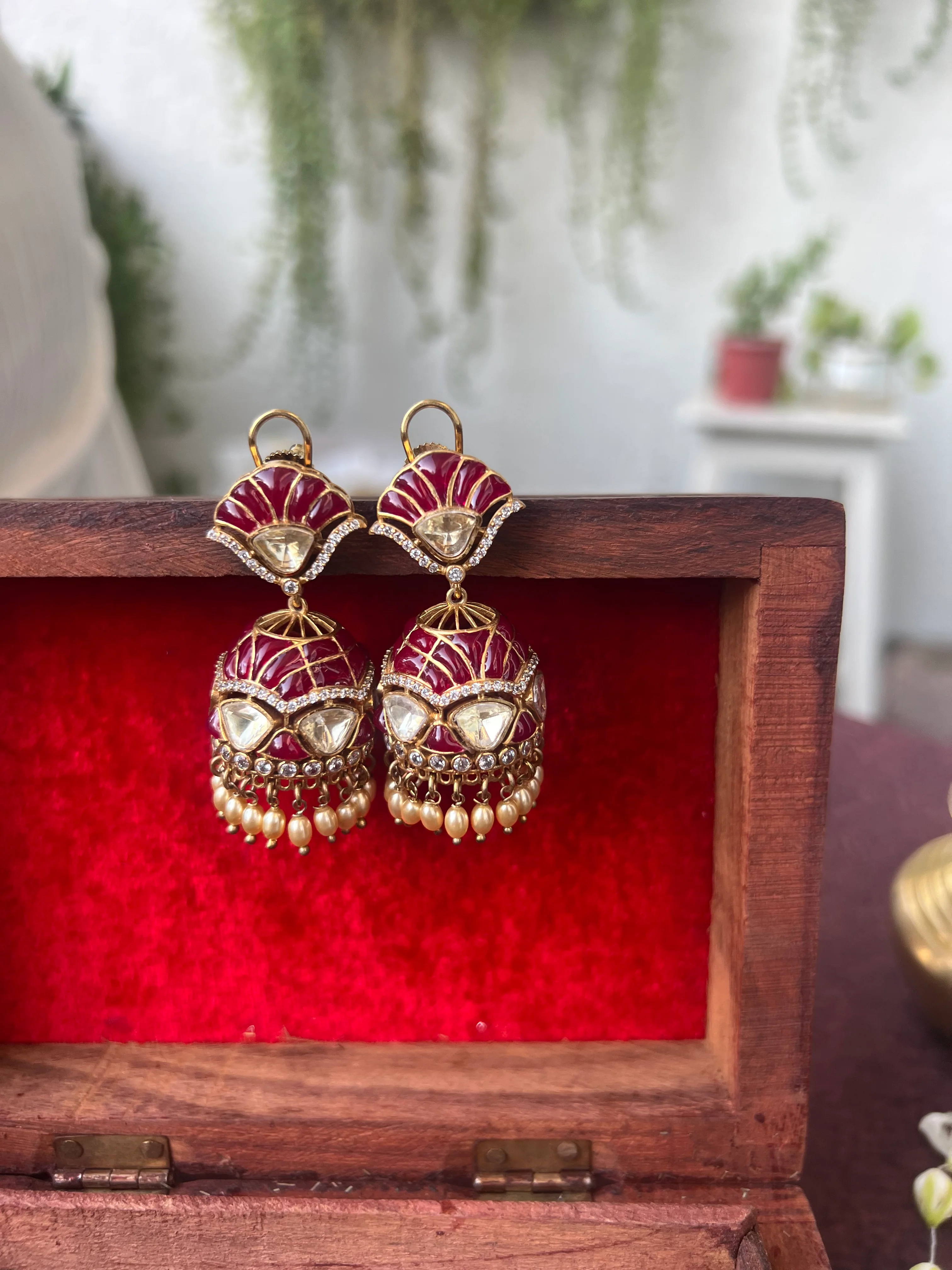 Madhu Meenakari Polki Jhumka