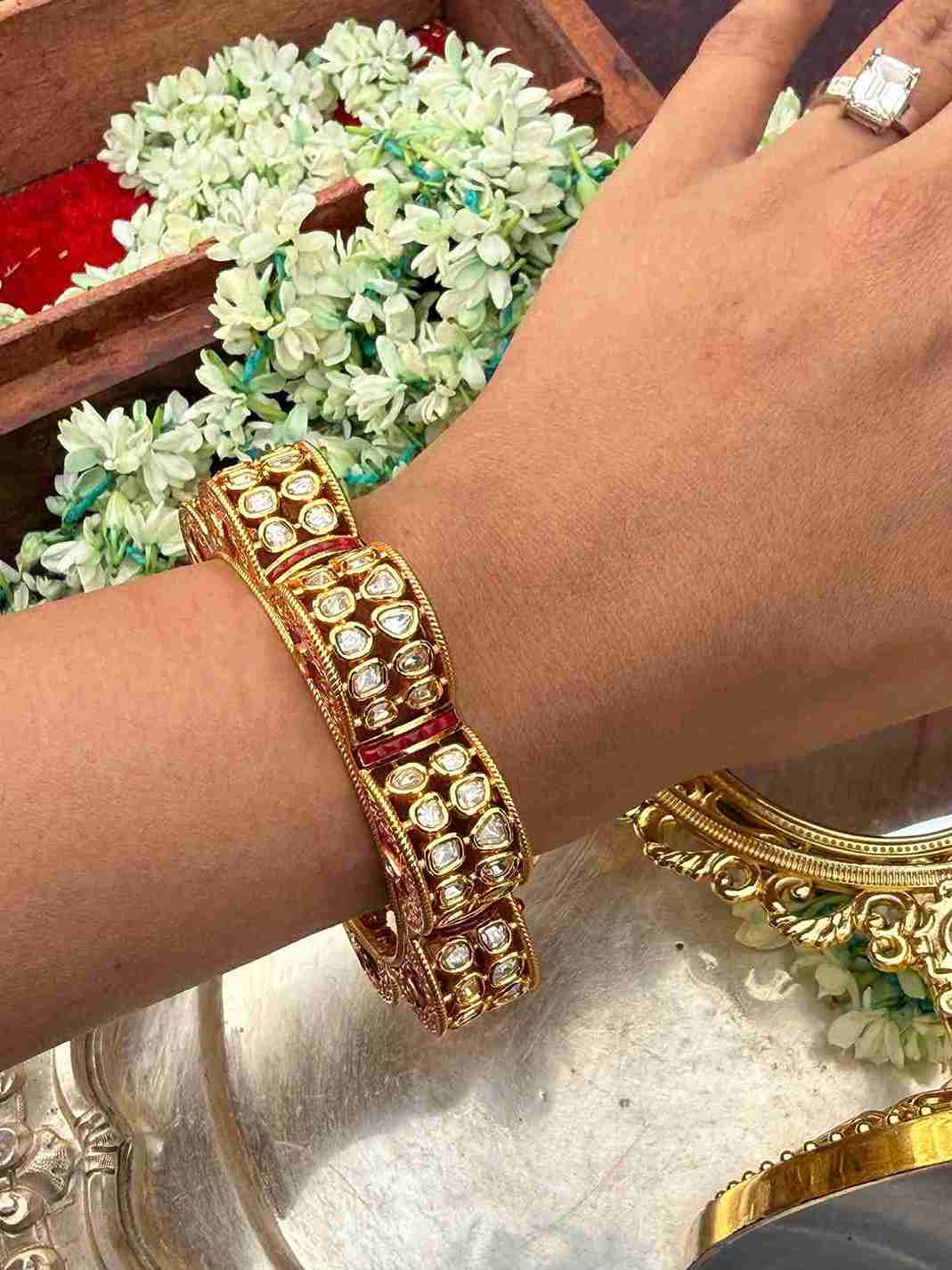MITALI POLKI BANGLE