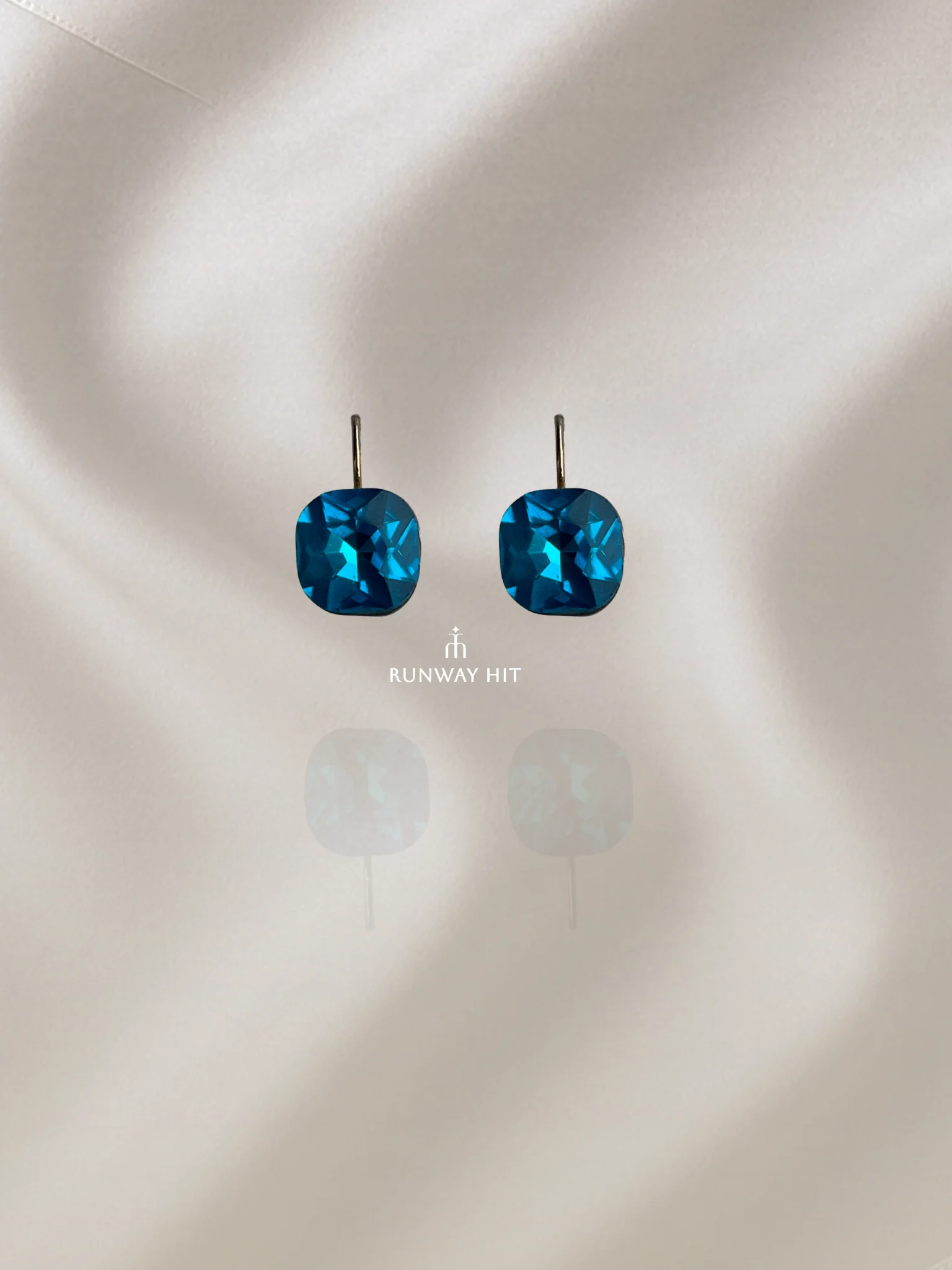 Niyra Gemstone Earring
