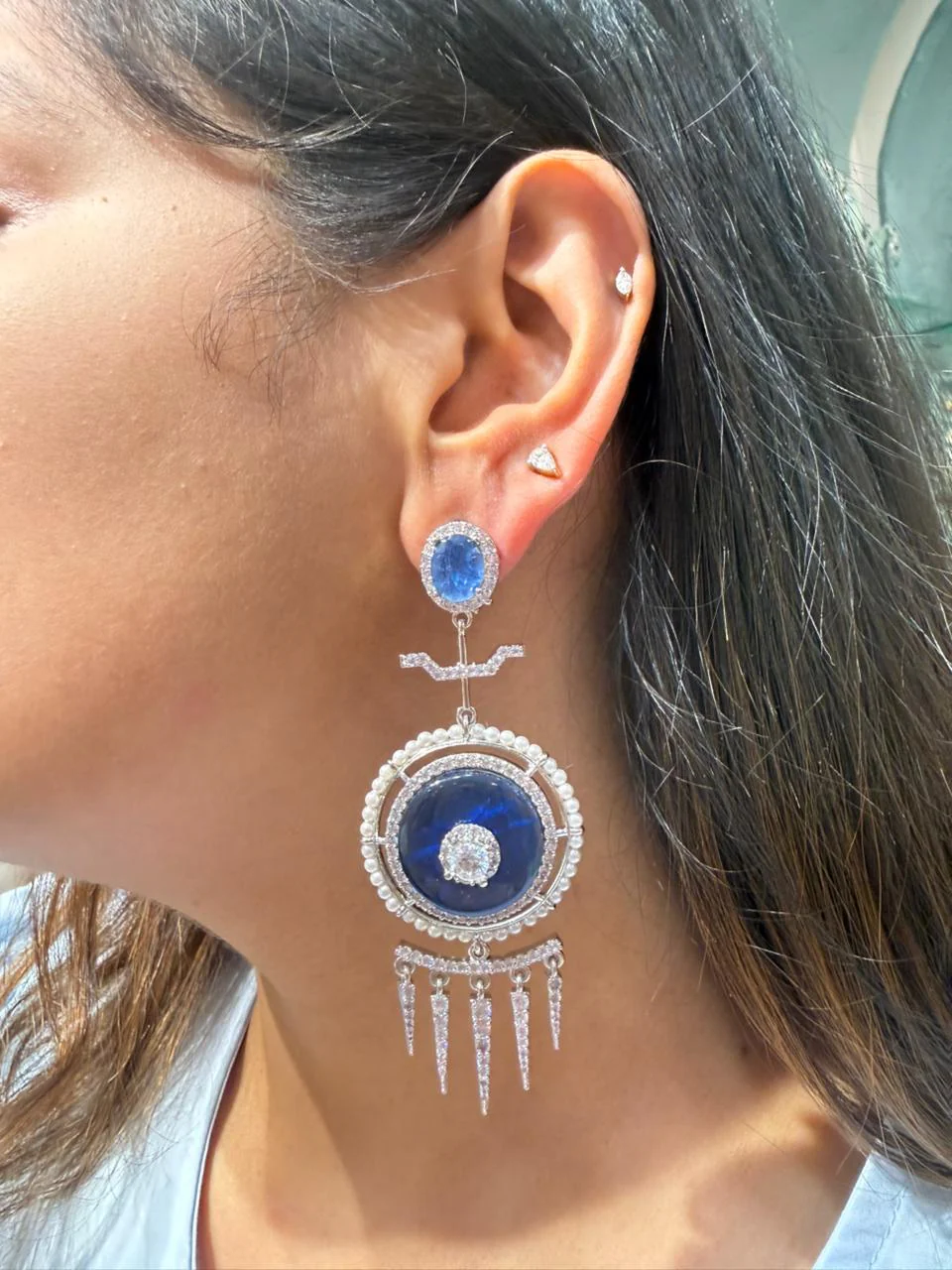 PATRICIA BLUE EARRING - Image 3