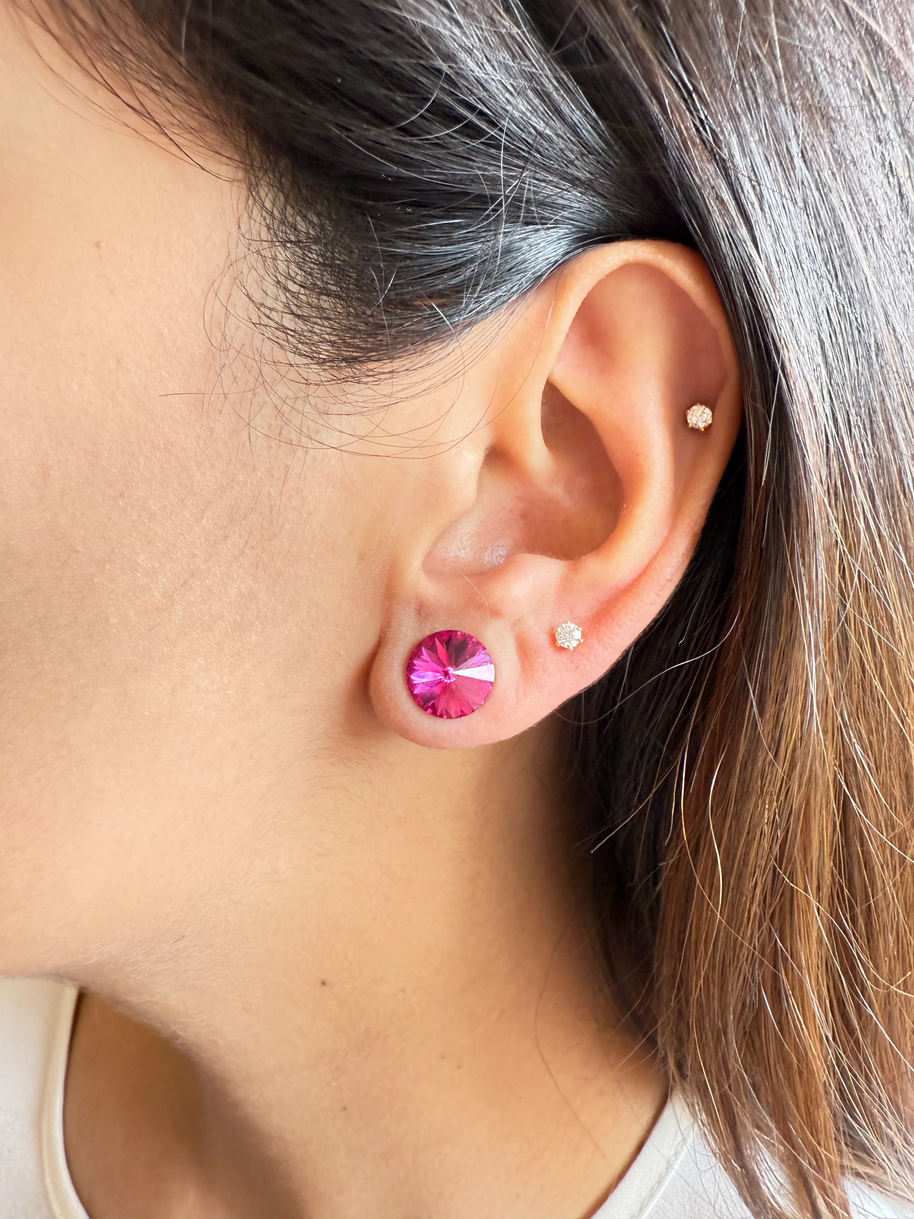 PINK SWAROVSKI STUD - Image 3