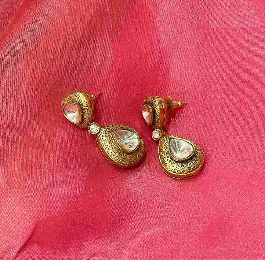 PRAGYA POLKI EARRING - Image 2