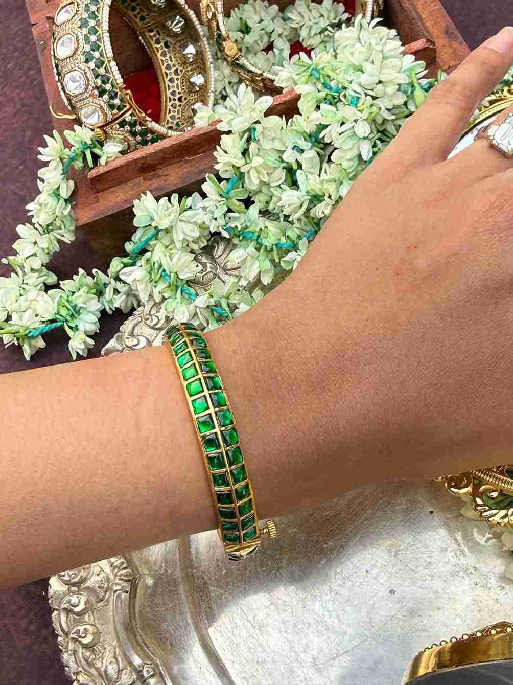QIRAT MINAKARI BANGLE - Image 2