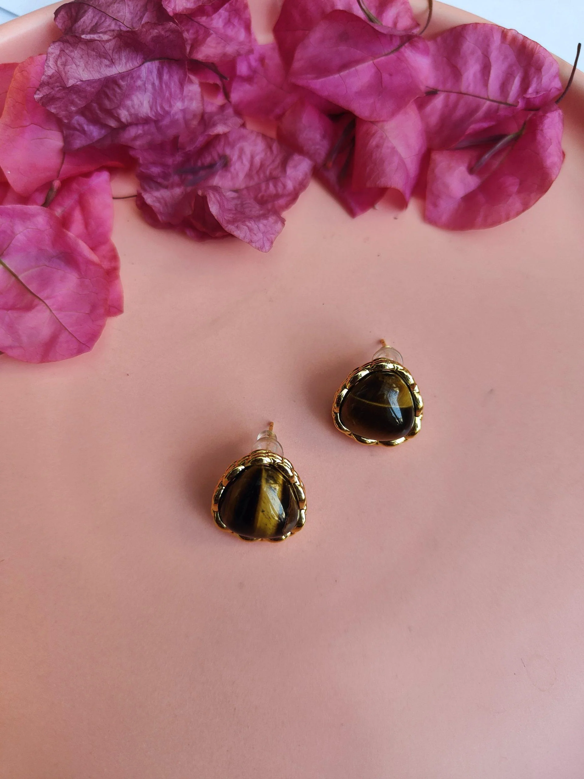 Resin Stone Studs