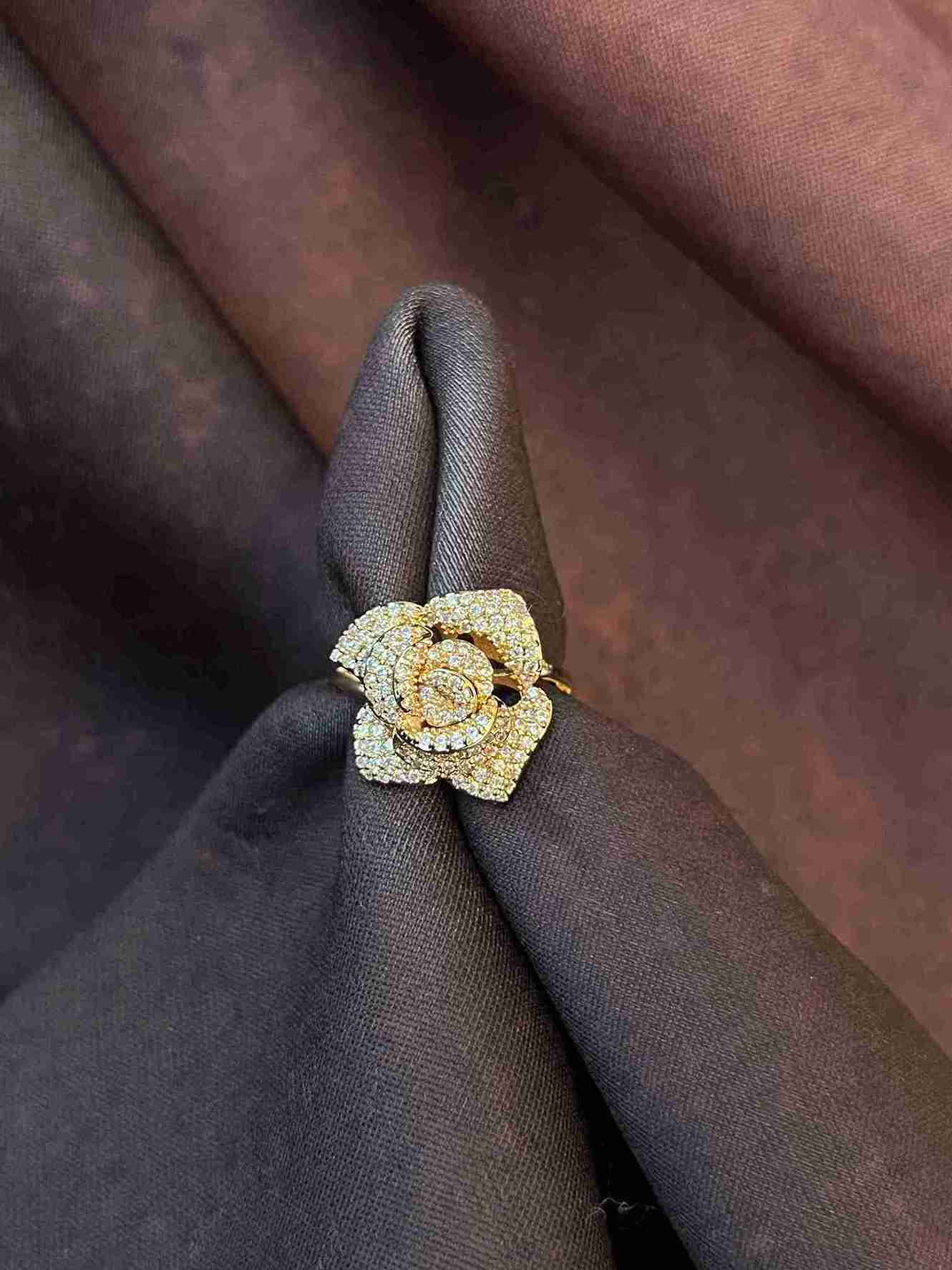 ROSE RING