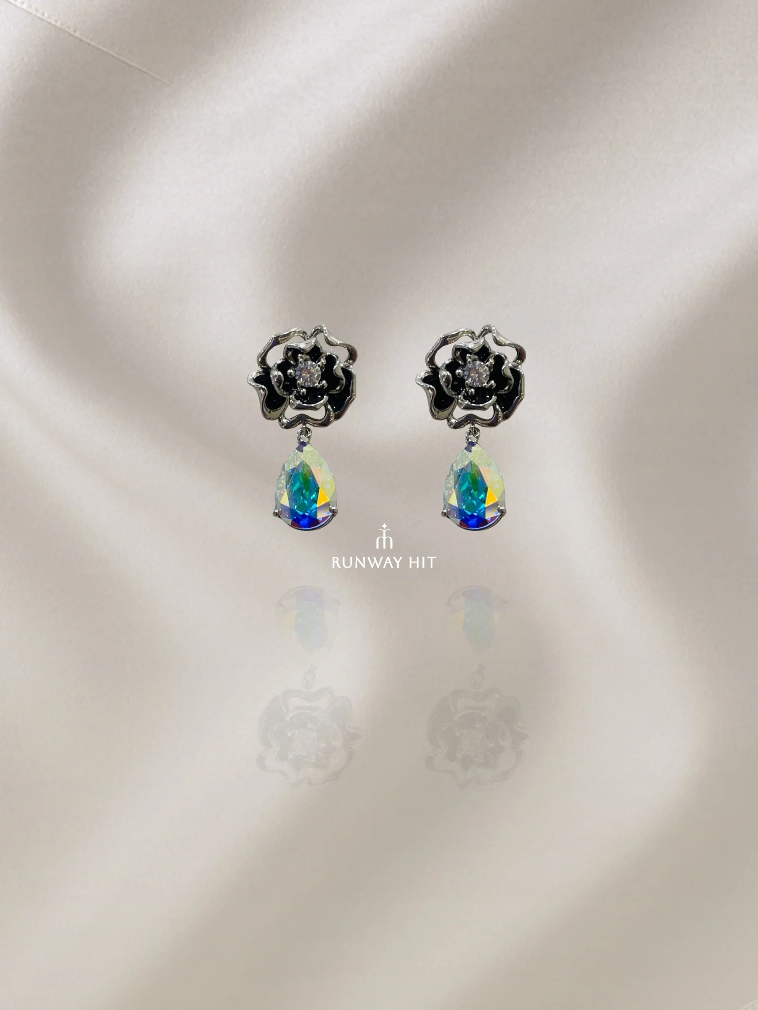 Rynah Gemstone Earring