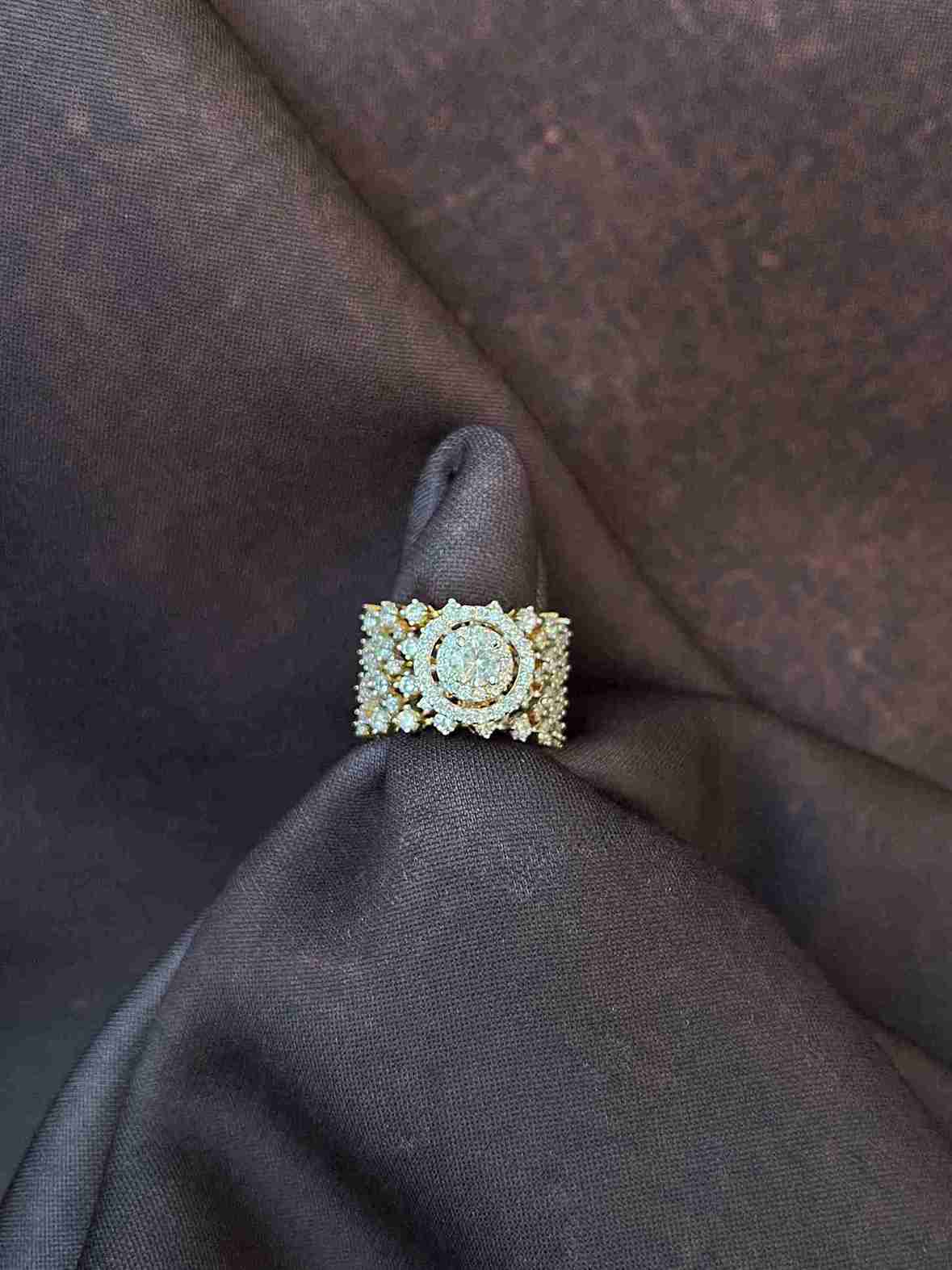 SASSY PURE SIVER & SWAROVSKI RING