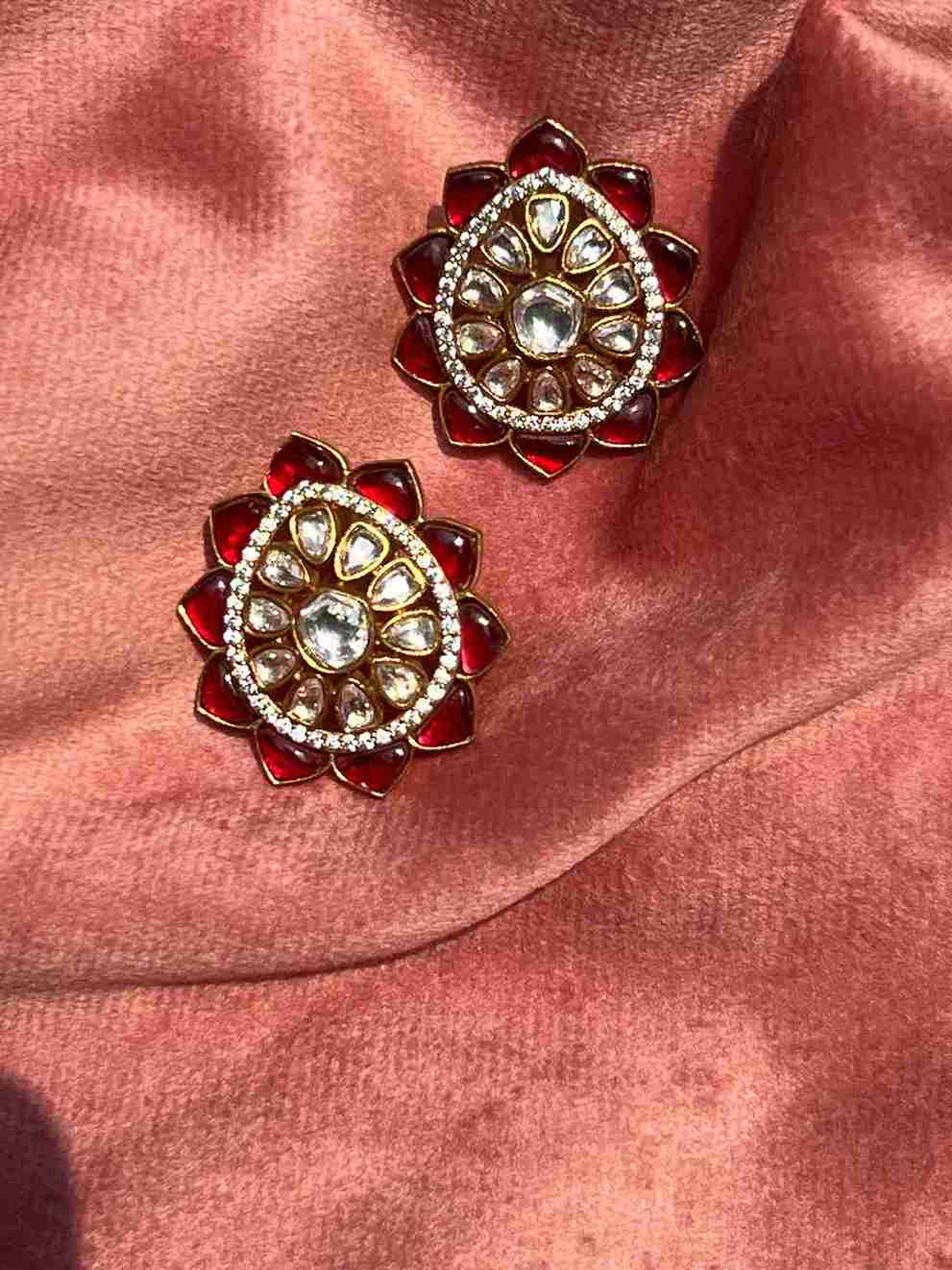 shitija stud