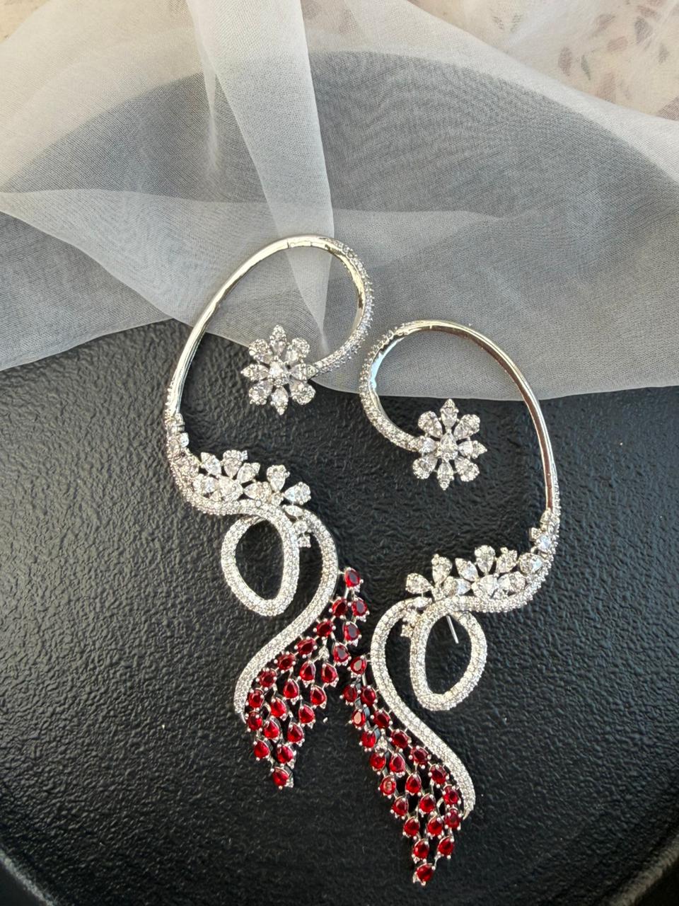 TWISTED BRANCHES EARCUFF - Image 6