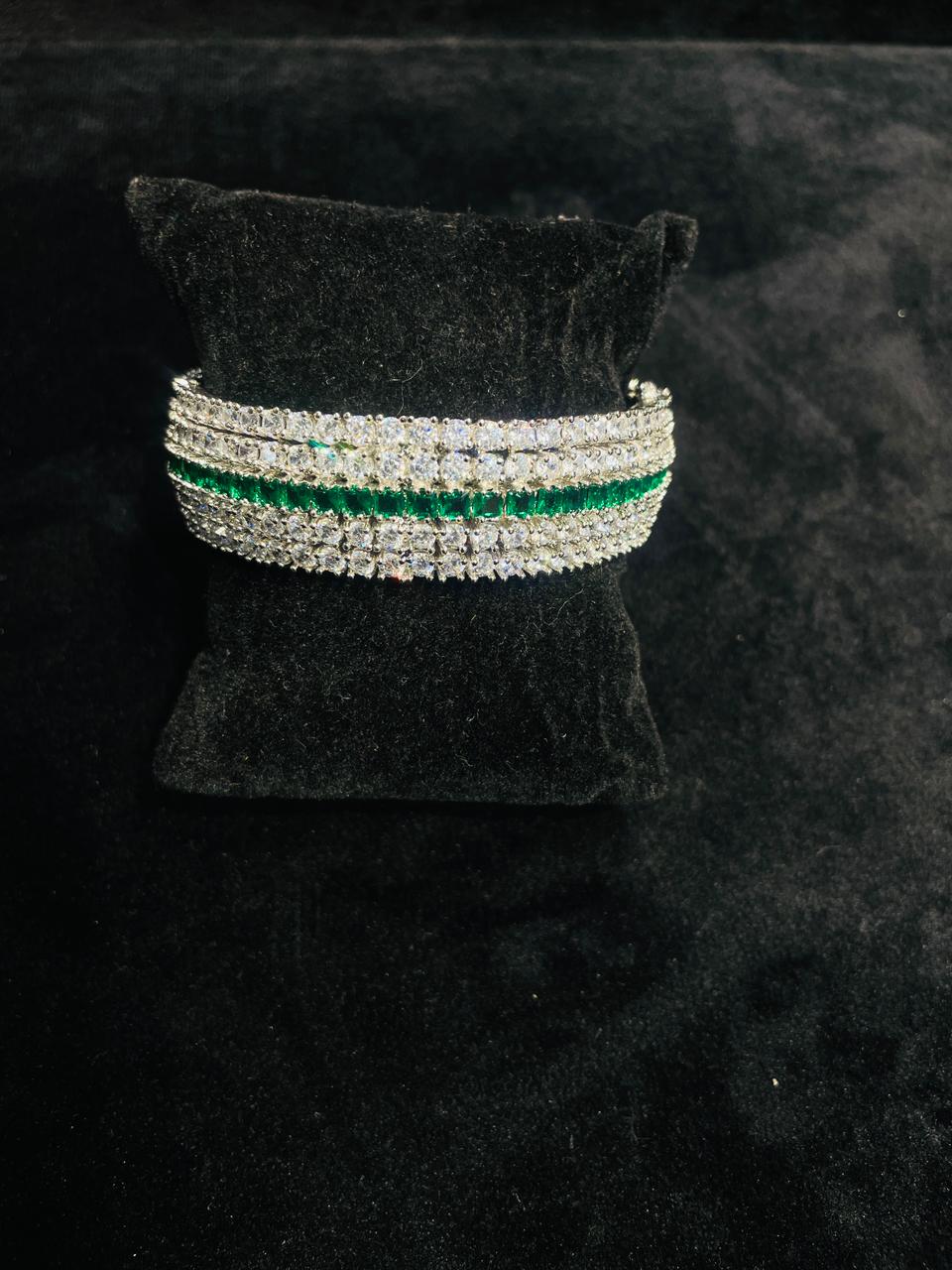 ZAVERI DIAMOND BANGLE - Image 2