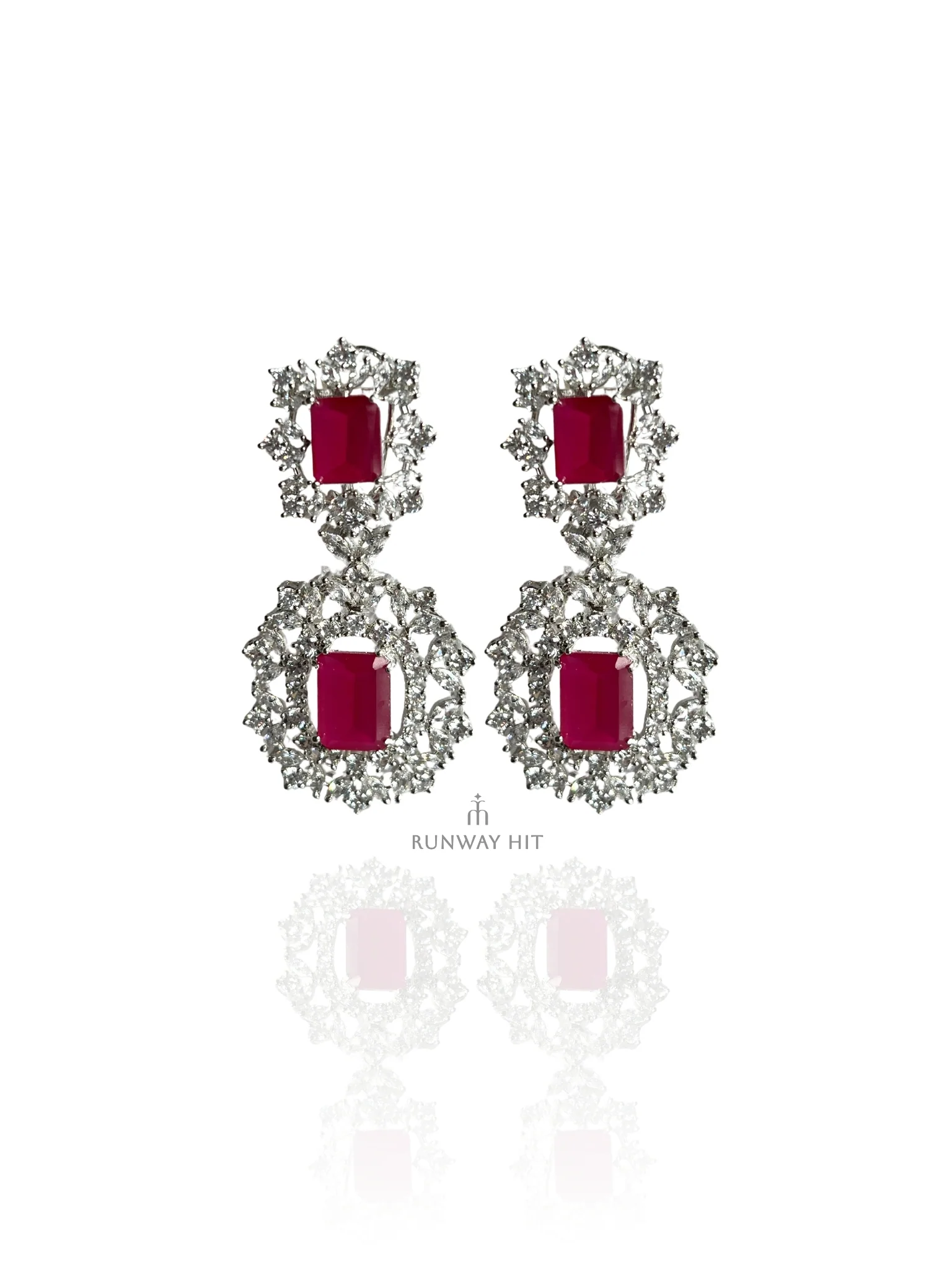 Zeya Diamond Earrings - Image 4